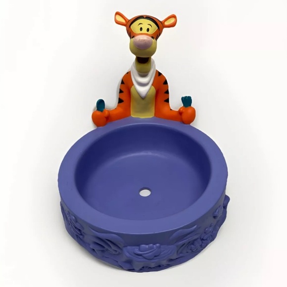 Vintage TIGGER Bowl RARE HTF 90's Applause Winnie the Pooh HOLDER ONLY Snack Pet - Picture 12 of 12